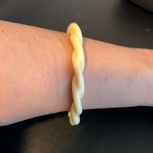 Vintage Plastic Bangle Bracelet, Twisted, Braided, Cream, Retro, Boho